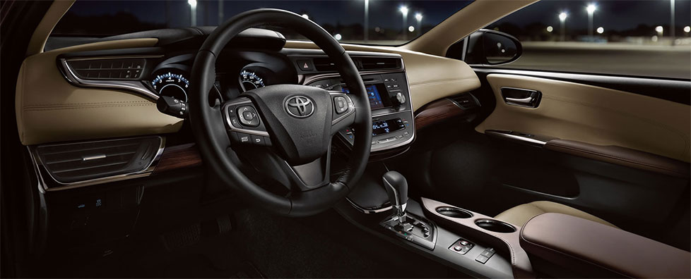 Modelo Avalon>
                                        </div>
                                    </div>
                                    <!-- end slide -->
                                    <!-- slide -->
                                    <div class=