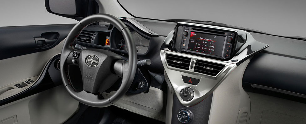 Modelo Scion iQ | Braulio Agosto Ciudad Toyota | Scion