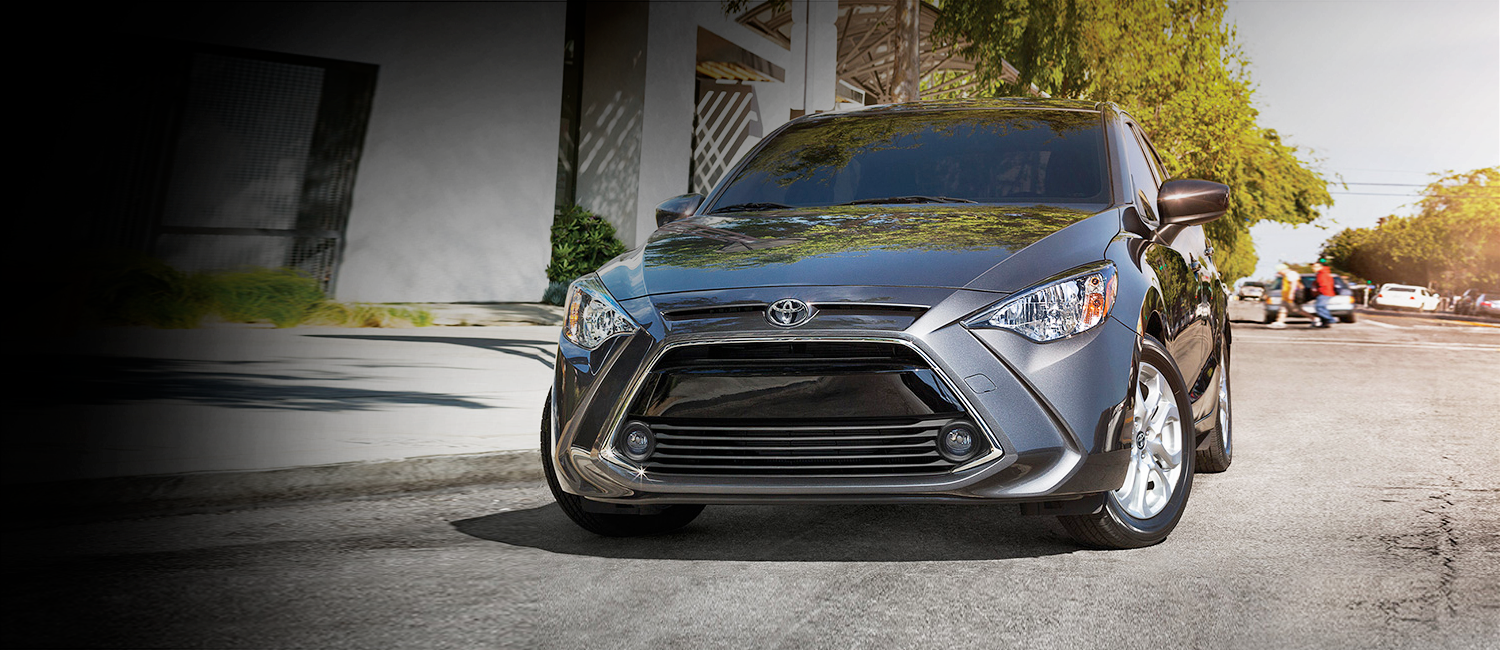 Modelo Yaris Sedan 
